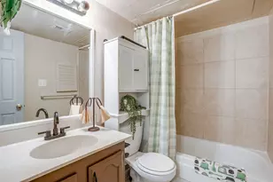 7913 Bermejo Rd, Fort Worth, TX 76112 - Photo 29