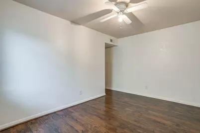7913 Bermejo Road, Fort Worth, TX 76112 - Photo 31