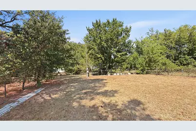 1027 Highway 377 N, Whitesboro, TX 76273 - Photo 21