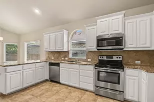 1232 Scott Dr, Weatherford, TX 76087 - Photo 11