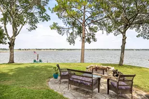 2537 Forest Park Dr, Granbury, TX 76048 - Photo 25