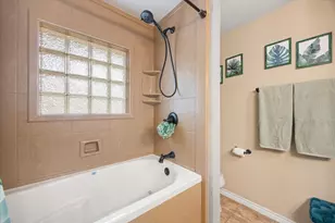 2537 Forest Park Dr, Granbury, TX 76048 - Photo 17
