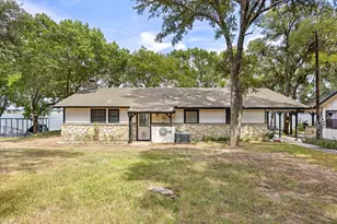 2537 Forest Park Dr, Granbury, TX 76048 - Photo 33