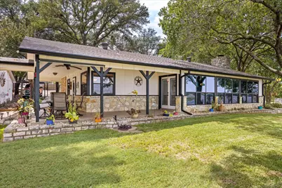 2537 Forest Park Drive, Granbury, TX 76048 - Photo 21