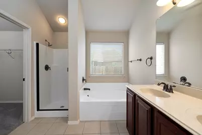 6237 Chalk Hollow Drive, Fort Worth, TX 76179 - Photo 13