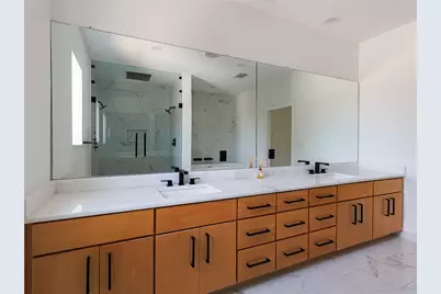 4111 Newton Avenue #17, Dallas, TX 75219 - Photo 25