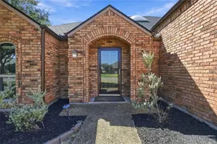 2312 Stone Glen Ln, Carrollton, TX 75007 - Photo 1