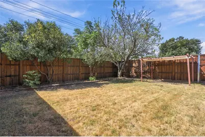2312 Stone Glen Lane, Carrollton, TX 75007 - Photo 39