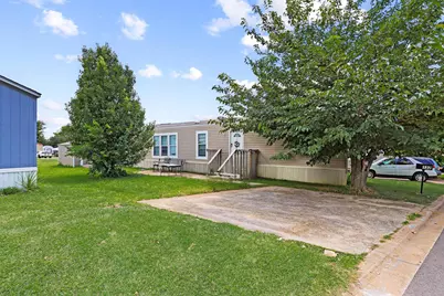 132 Knollwood Drive, Sherman, TX 75092 - Photo 7