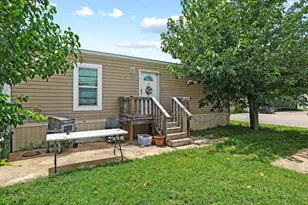 132 Knollwood Dr, Sherman, TX 75092 - Photo 1