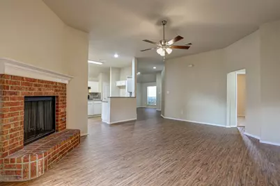 1125 Rio Bravo Drive, Glenn Heights, TX 75115 - Photo 3