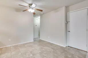 549 Bretts Way, Burleson, TX 76028 - Photo 9