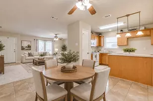 549 Bretts Way, Burleson, TX 76028 - Photo 13
