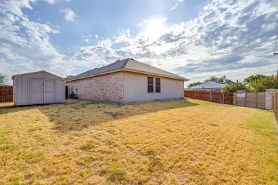 549 Bretts Way, Burleson, TX 76028 - Photo 37
