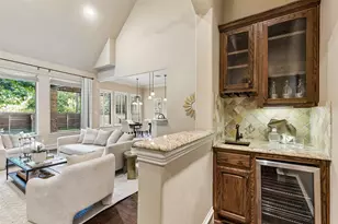 8523 Lakemont Dr, Dallas, TX 75209 - Photo 15
