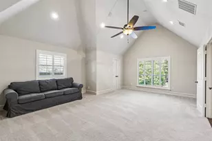8523 Lakemont Dr, Dallas, TX 75209 - Photo 19