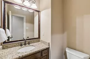 8523 Lakemont Dr, Dallas, TX 75209 - Photo 25