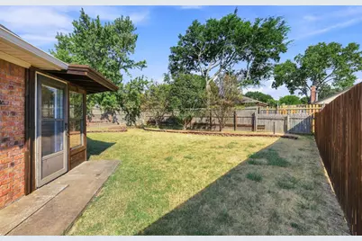 1841 Glenway Drive, Sherman, TX 75092 - Photo 39