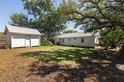 1209 Grace Street, Weatherford, TX 76086 - Photo 23