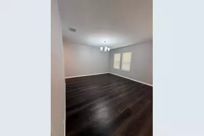 3823 Jamaica, Dallas, TX 75210 - Photo 5