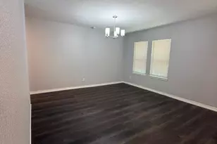 3823 Jamaica, Dallas, TX 75210 - Photo 5