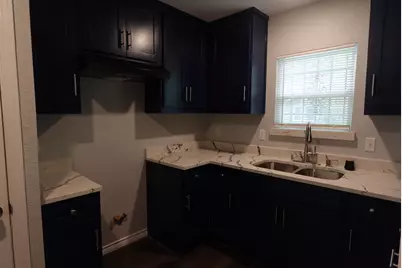 3823 Jamaica, Dallas, TX 75210 - Photo 11