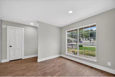 3615 Morningstar Lane, Farmers Branch, TX 75234 - Photo 5