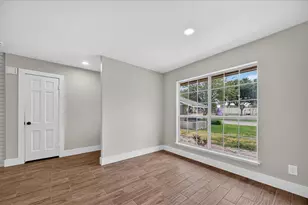 3615 Morningstar Ln, Farmers Branch, TX 75234 - Photo 5