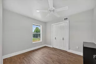 3615 Morningstar Ln, Farmers Branch, TX 75234 - Photo 15