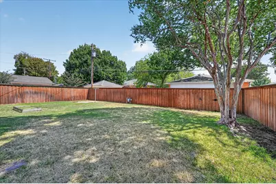 11214 Sinclair Avenue, Dallas, TX 75218 - Photo 27