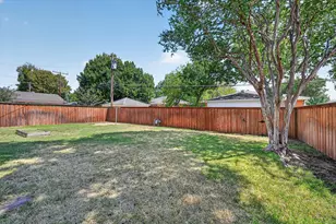11214 Sinclair Ave, Dallas, TX 75218 - Photo 27