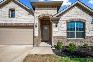 2109 Esher Dr, Little Elm, TX 75068 - Photo 3