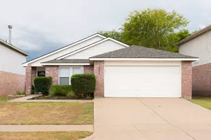3883 Fox Run Dr, Fort Worth, TX 76123 - Photo 1