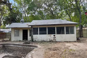 3909 Cambridge Dr, Garland, TX 75043 - Photo 9