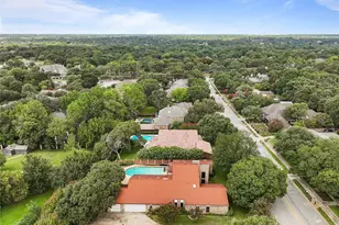 3827 Ashbury Ln, Bedford, TX 76021 - Photo 3
