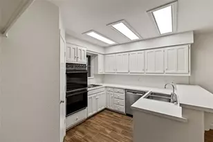 3827 Ashbury Ln, Bedford, TX 76021 - Photo 27