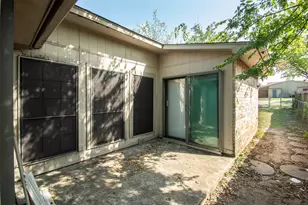 [Address not provided], Dallas, TX 75249 - Photo 11