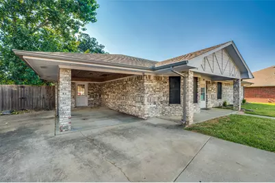 101 Sara Court, Collinsville, TX 76233 - Photo 3