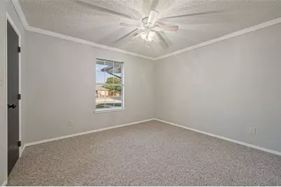 101 Sara Court, Collinsville, TX 76233 - Photo 19