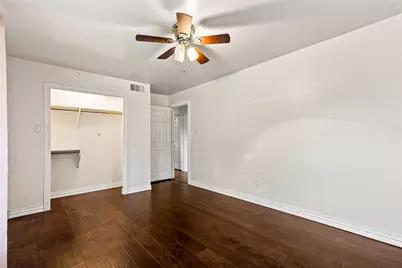 111 W Kenwood Drive, Garland, TX 75041 - Photo 5