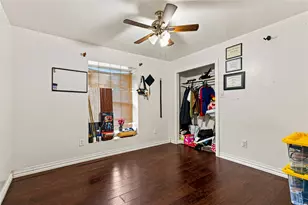 111 W Kenwood Dr, Garland, TX 75041 - Photo 7