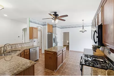 7605 Brookview Drive, Frisco, TX 75034 - Photo 11