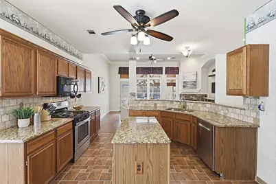 7605 Brookview Drive, Frisco, TX 75034 - Photo 9