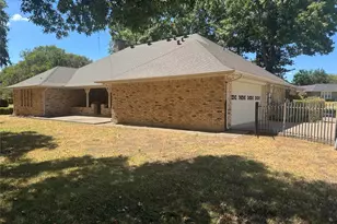 1430 Marlene Pl, DeSoto, TX 75115 - Photo 9