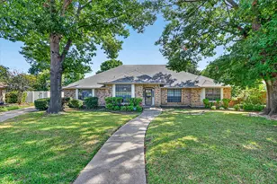 1430 Marlene Pl, DeSoto, TX 75115 - Photo 1
