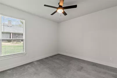 128 Saint Andrews Drive E, Mabank, TX 75156 - Photo 15