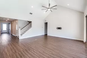 3905 Revard Ct, Celina, TX 75009 - Photo 3