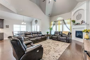 1412 Baynes Dr, McKinney, TX 75071 - Photo 9