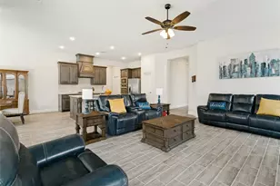 1007 Creekhaven Ln, Mansfield, TX 76063 - Photo 17