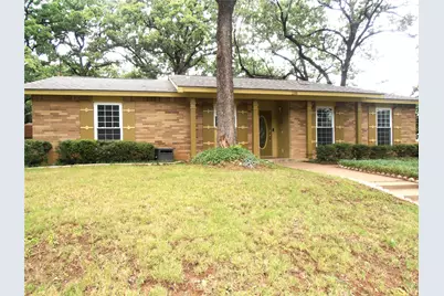 2911 Norwood Lane, Arlington, TX 76013 - Photo 3